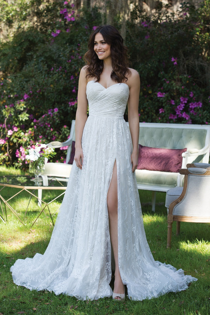 Sincerity Chantilly Lace A-line Gown Style 3961 – Nearly Newlywed