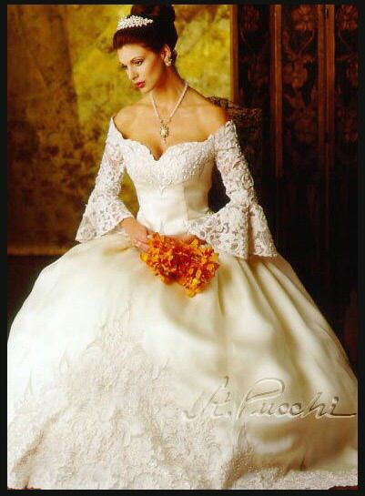 Pucchi 912582 – Nearly Newlywed