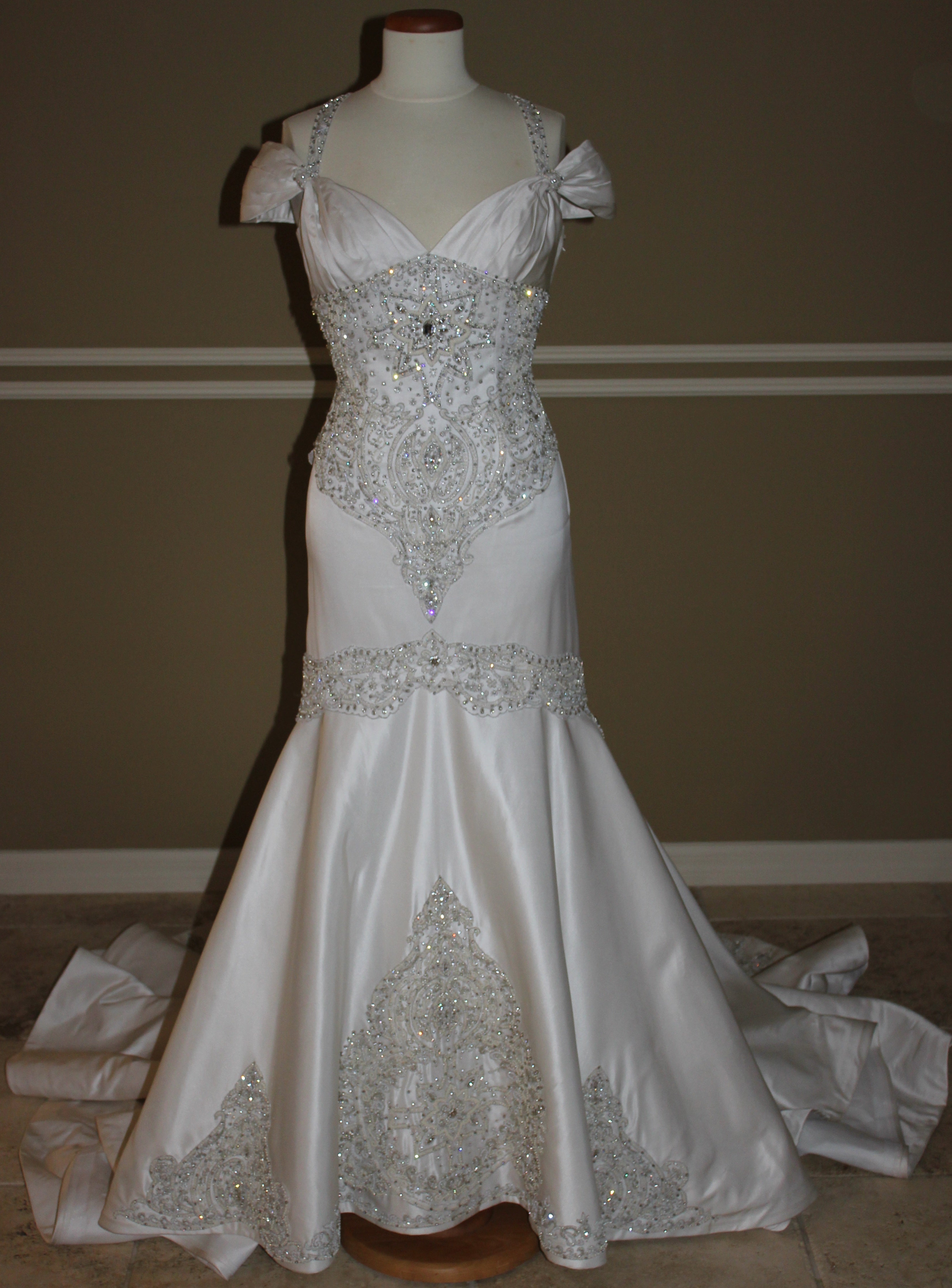 St pucchi wedding clearance dress