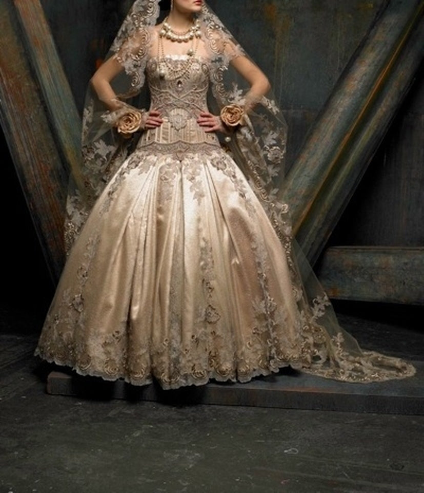 Pucchi Pucchi Couture 9301