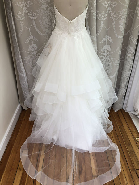 Stella York 6330 PreOwnedWeddingDresses