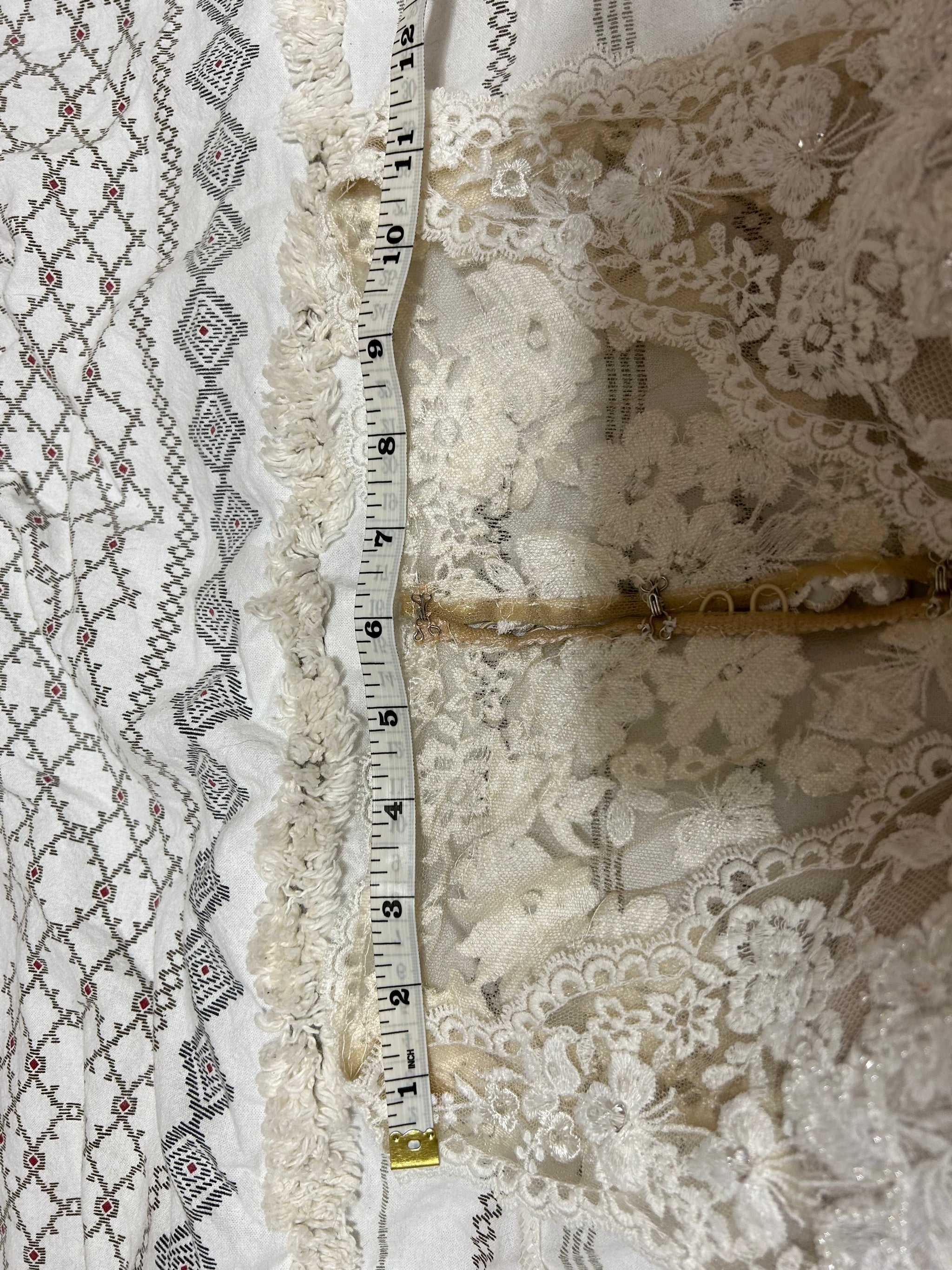 Stella York SY6933 – Nearly Newlywed