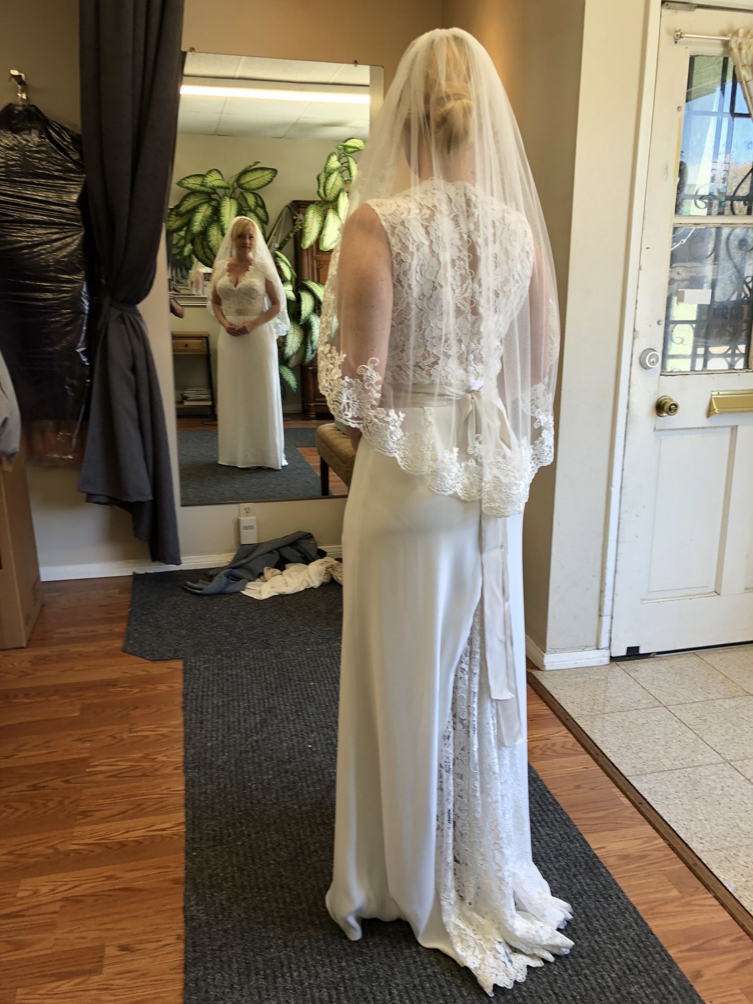 Tadashi shoji andora gown hotsell