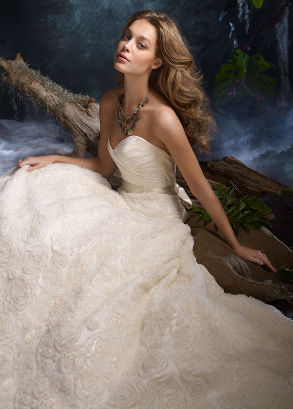 Keely Wedding Dresses