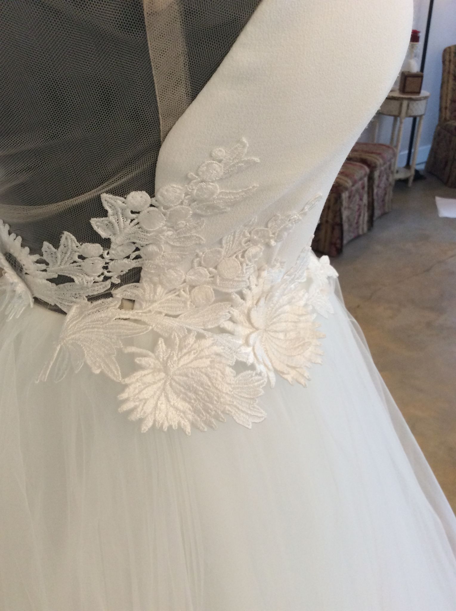 tara keely lace wedding dress 2358