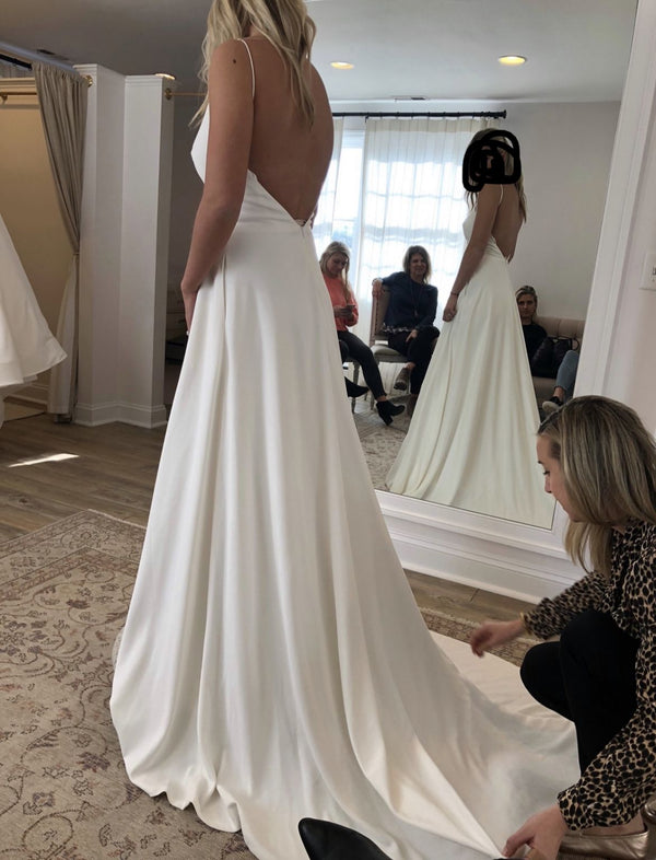 Theia Theia Ally – Nearly Newlywed