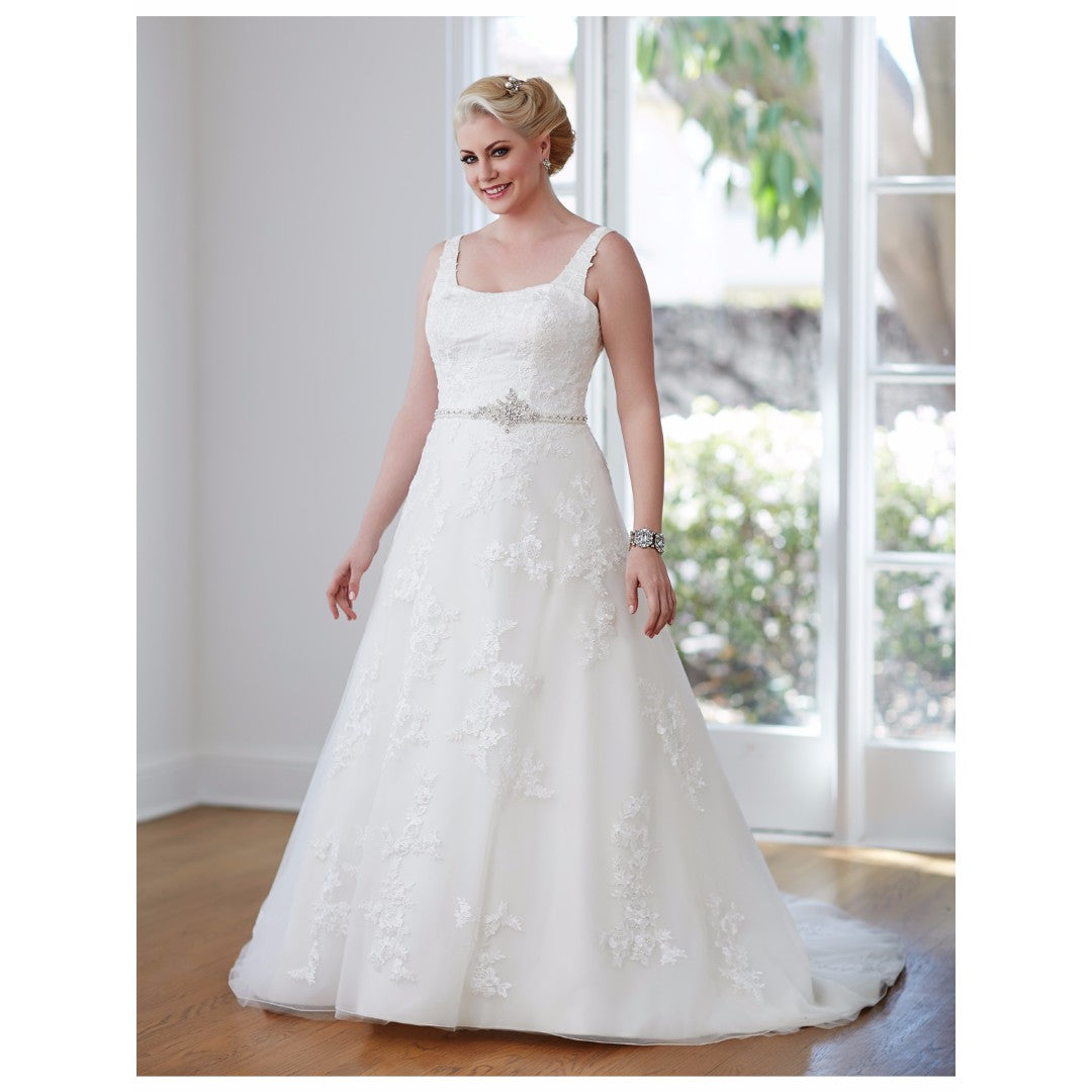 Venus bridal shop plus size