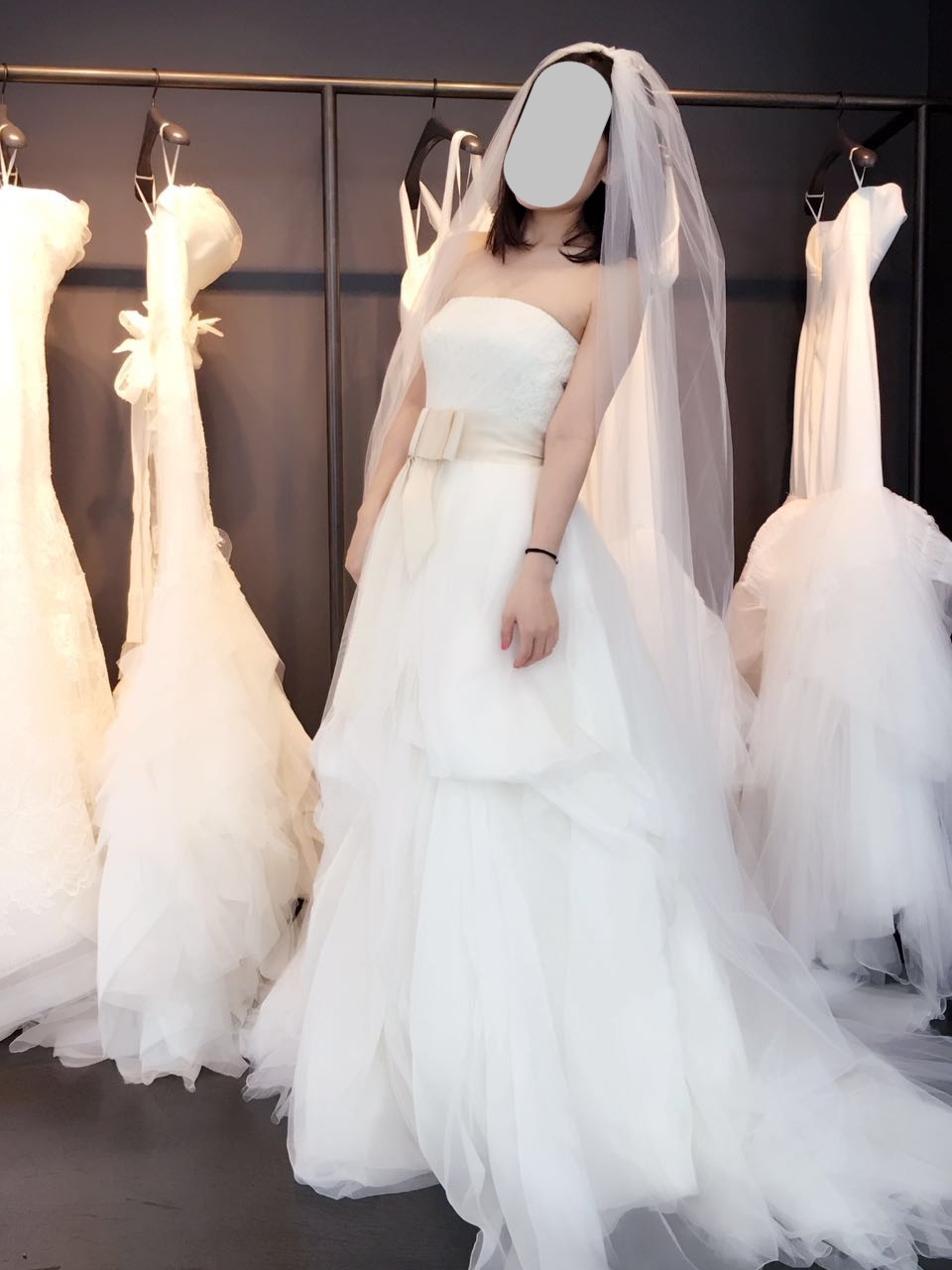 Vera Wang 114810 Dinah – Nearly Newlywed