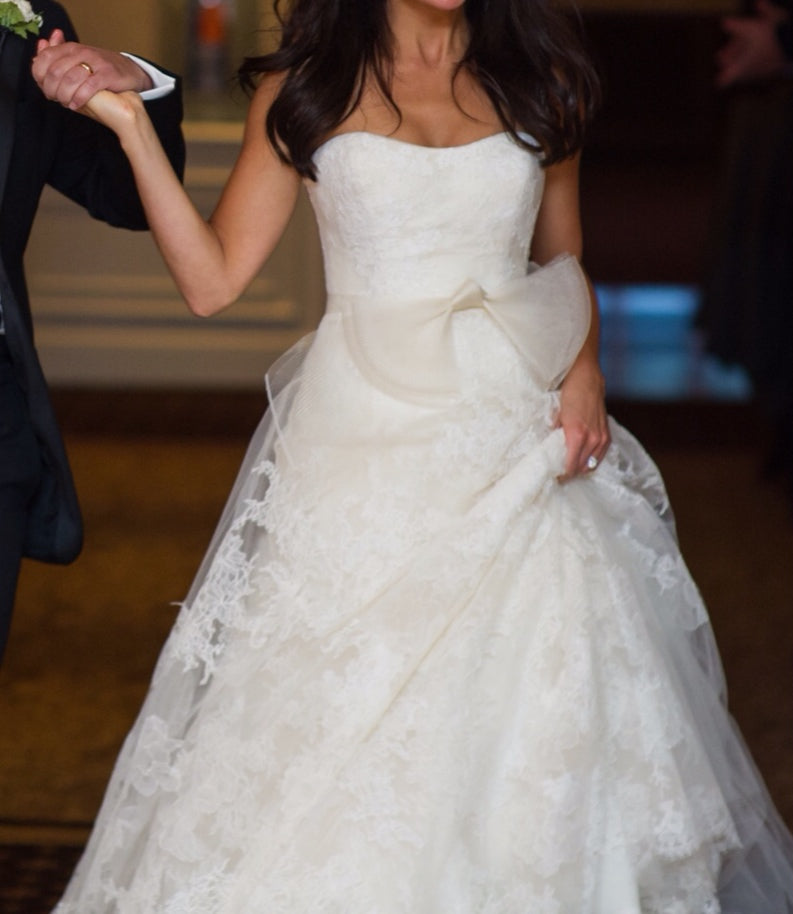 Vera Wang LUXE Esther