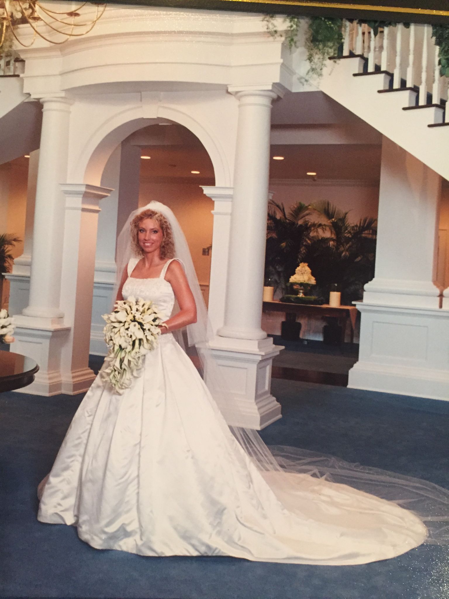 Vera Wang – Nearly Newlywed