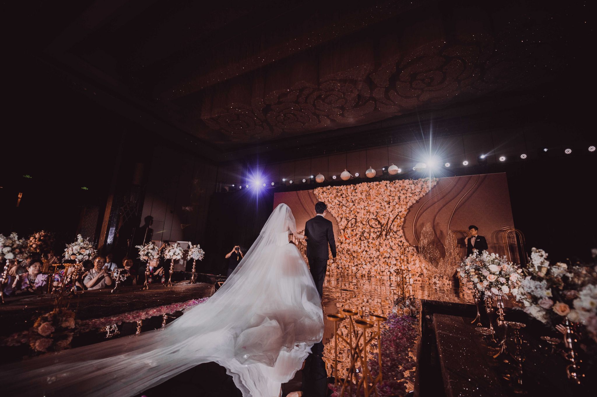 Vera Wang Fernanda – Nearly Newlywed Vera Wang Fernanda – Nearly Newlywed