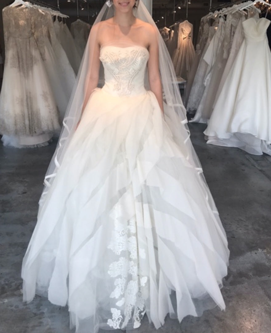 Vera Wang Liesel 121313 – Nearly Newlywed