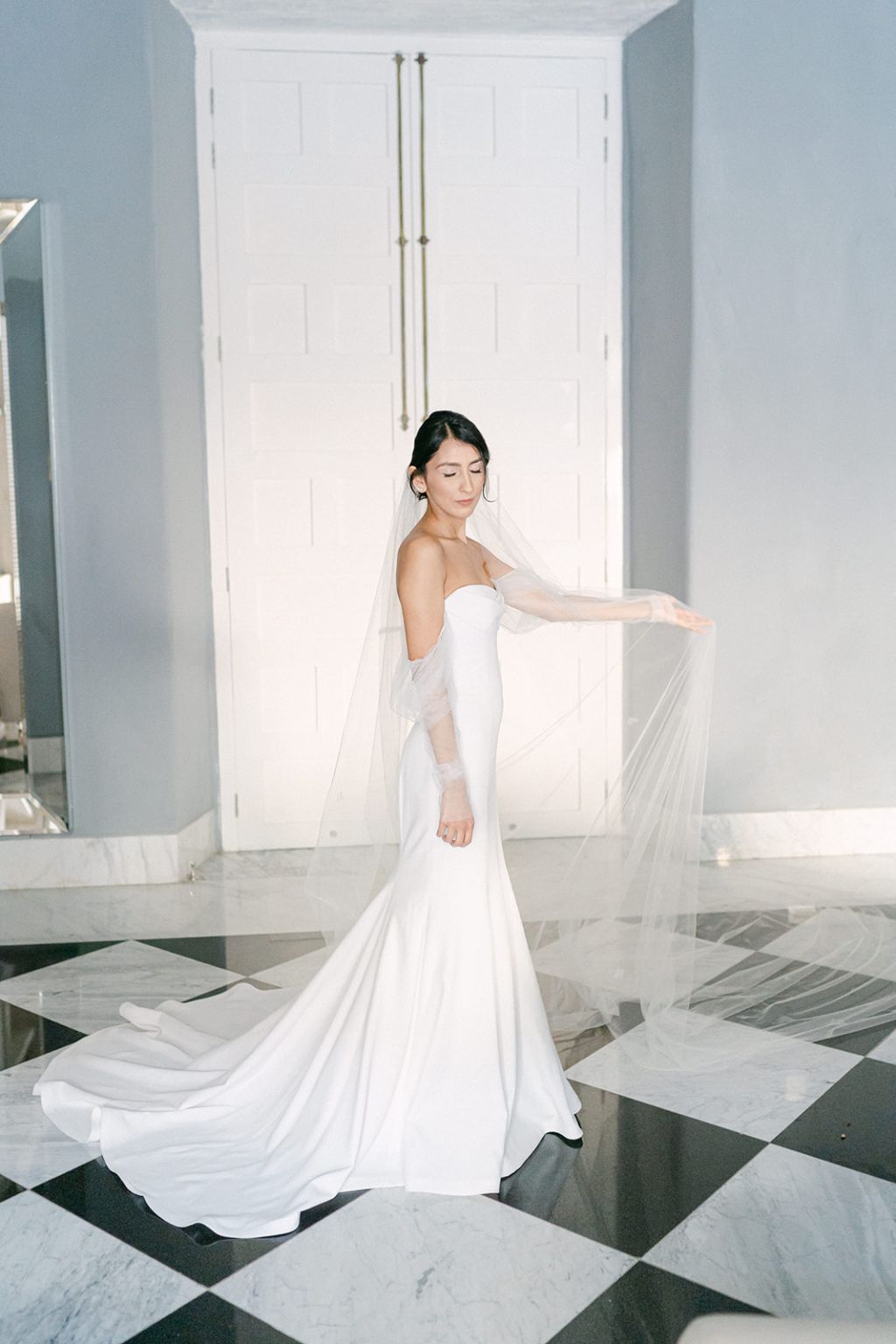 Vera wang 2025 ava bridal gown