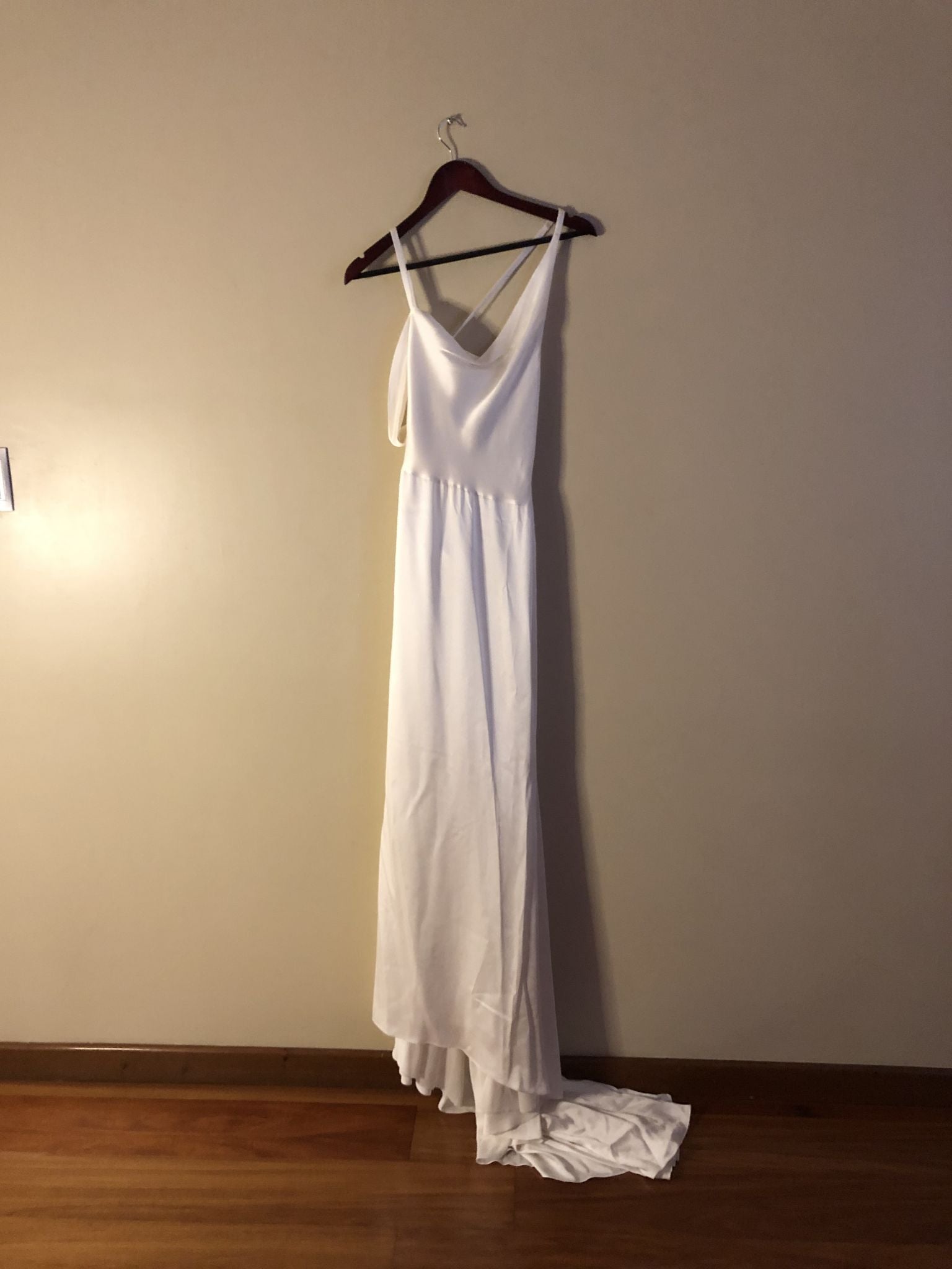 Vera Wang Hailey Dress – Nearly Newlywed