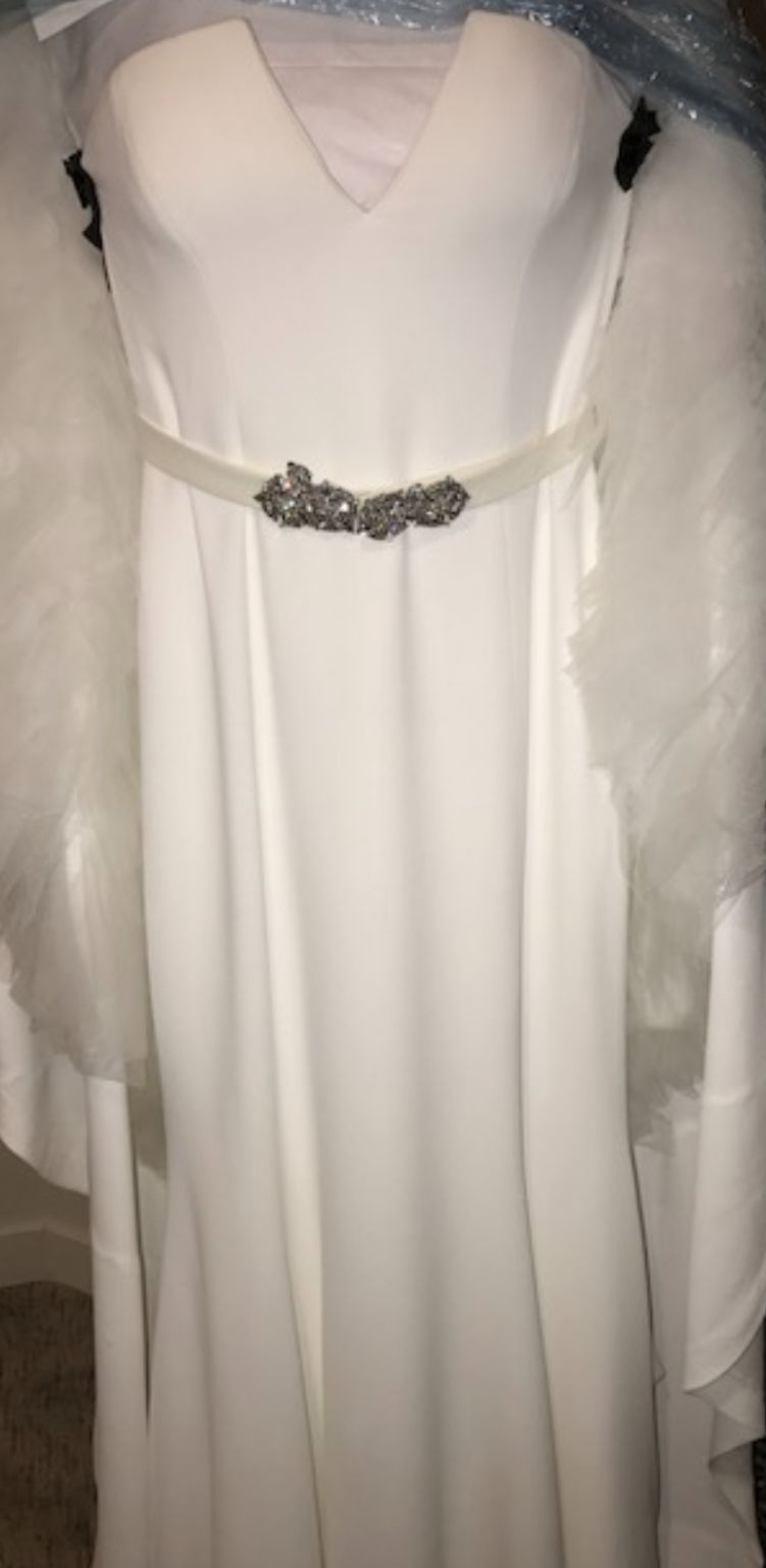 Vera Wang Jocelyn – Nearly Newlywed