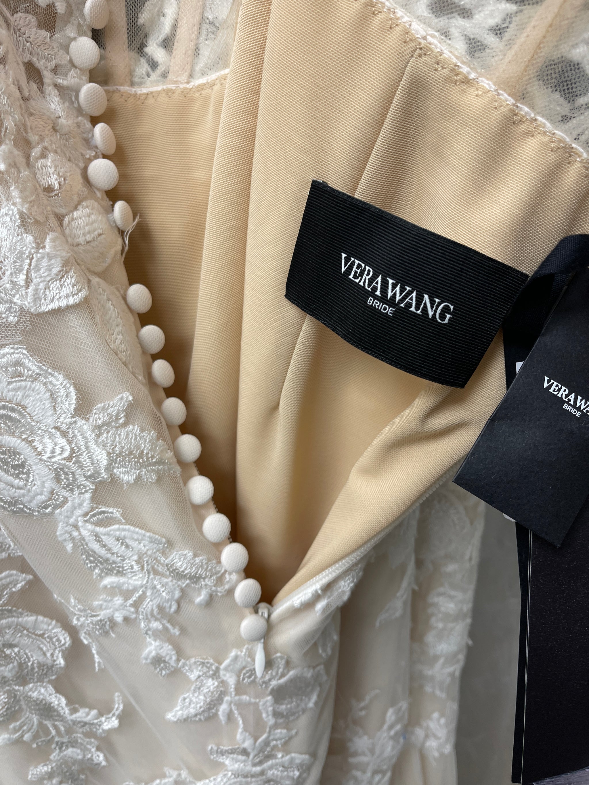 VERA WANG HORTENSE(オルタンセ) US2 Vera Wang Hortense – Nearly Newlywed