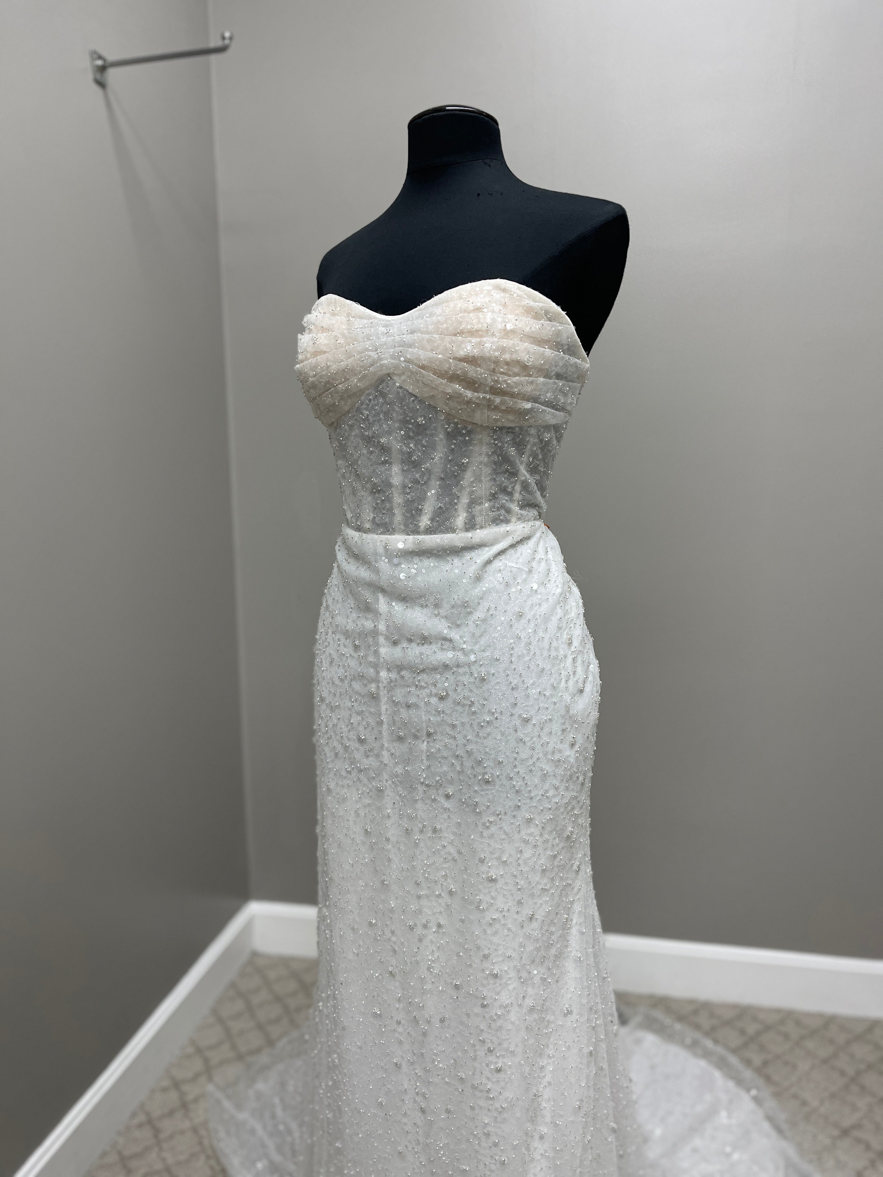 Vera Wang Lilie – Nearly Newlywed