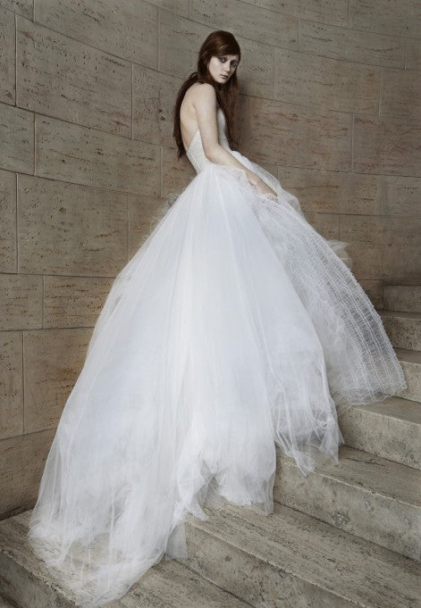 Vera Wang Octavia – PreOwnedWeddingDresses