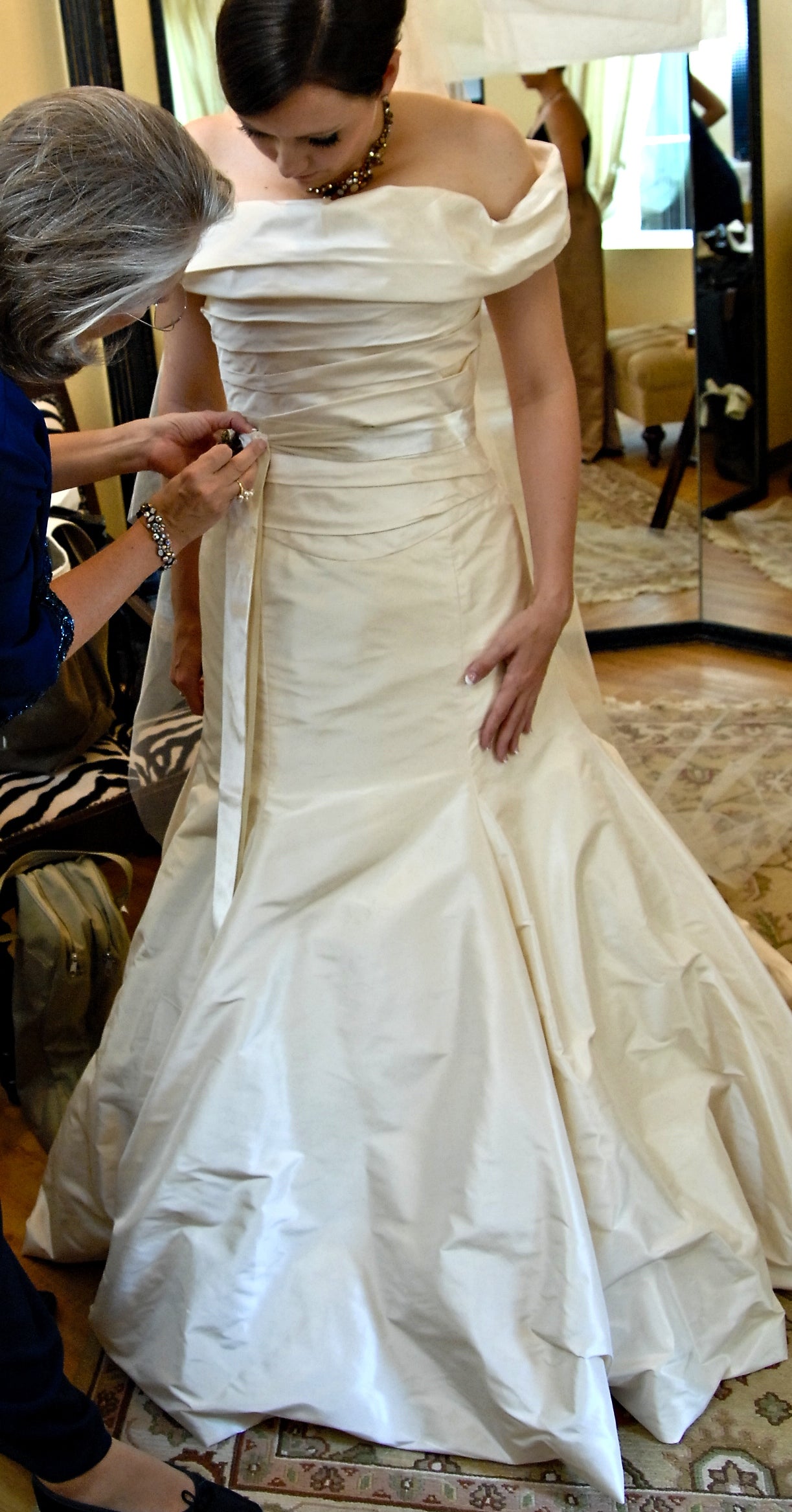 Vera Wang VW11456 – Nearly Newlywed