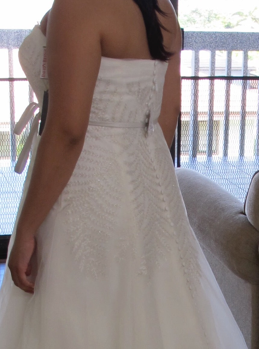 vera-wang-white-a-line-organza vera-wang-white-a-line-organza