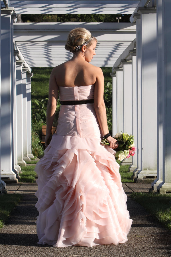 Vera Wang White VW351011 – Nearly Newlywed
