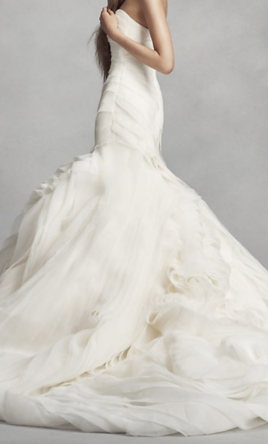 Vera Wang White VW351395