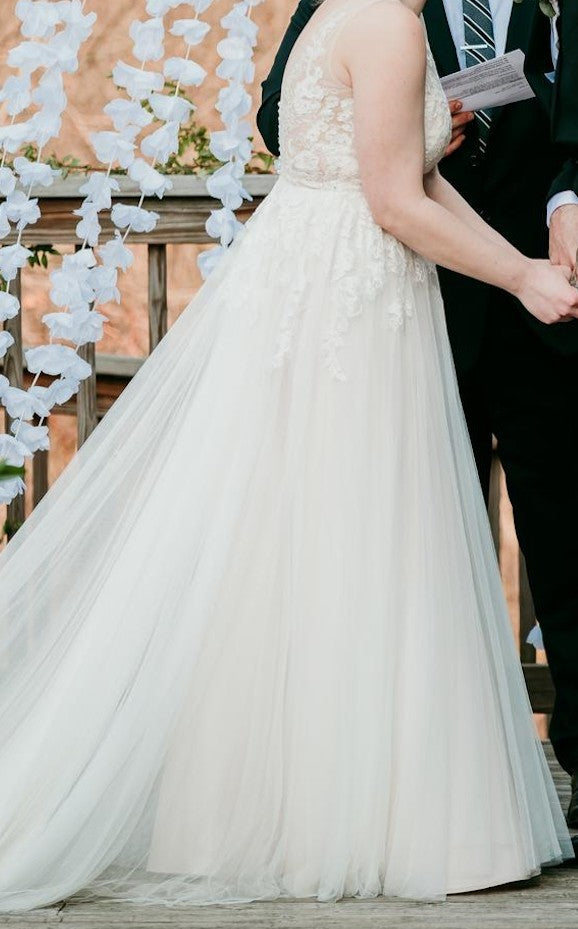 Watters Reagan Gown – Nearly Newlywed