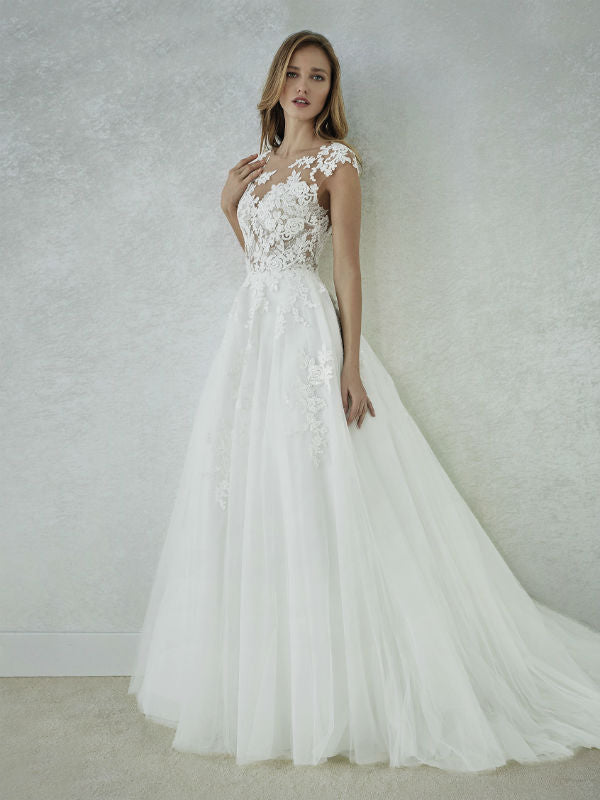 White One / W1 Pronovias Felicidad NEW – Nearly Newlywed