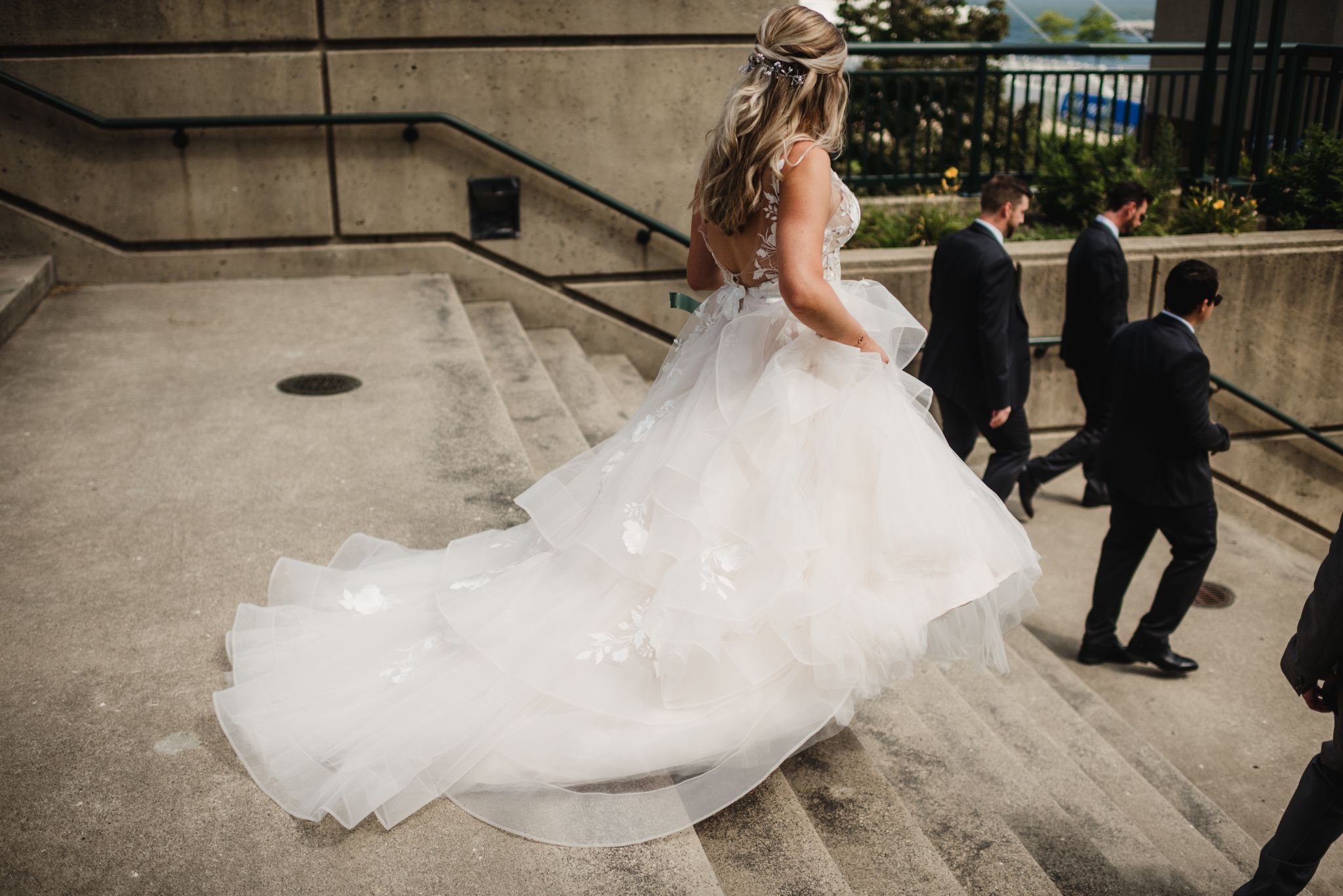 Wtoo WTOO12716 Montgomery – Nearly Newlywed